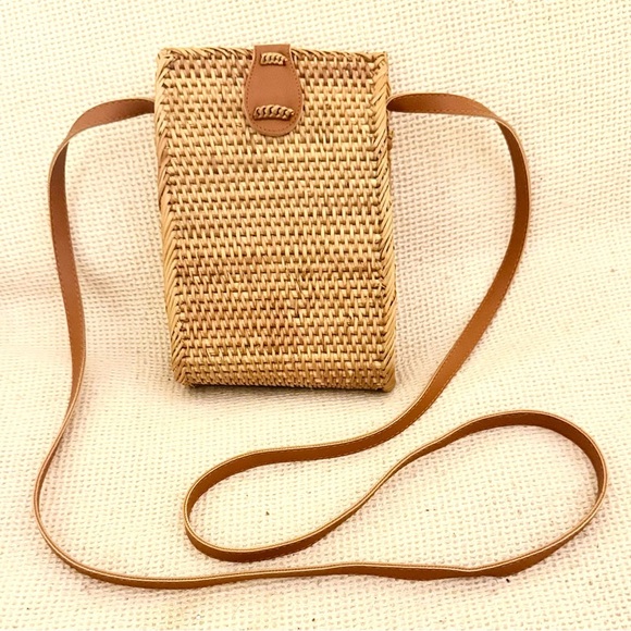 Brown Woven Crossbody Bag - Picture 2 of 3